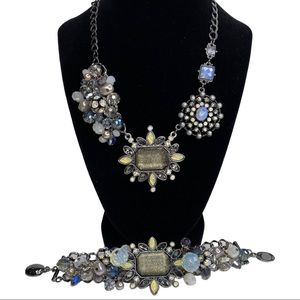 Chico's Becca Bib Necklace + Magnetic Bracelet